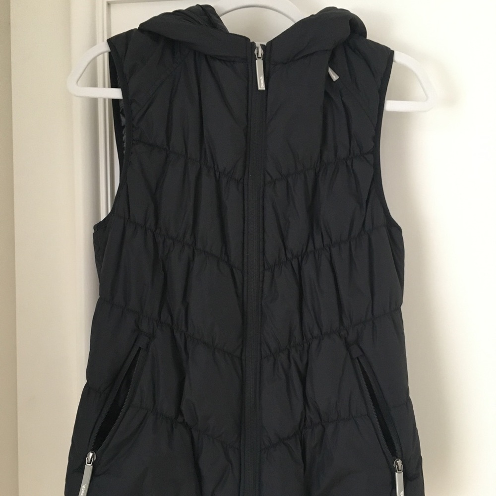 BENCH Womens Hood Vest Black Zip Pockets